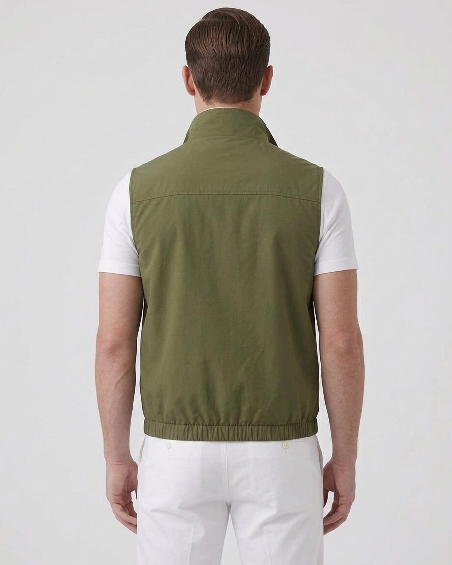 Veste olive, vue de dos